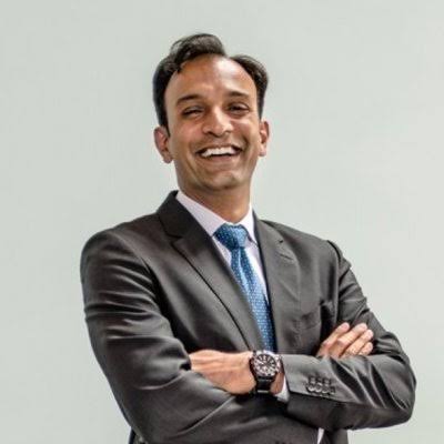Dr D J Pattl